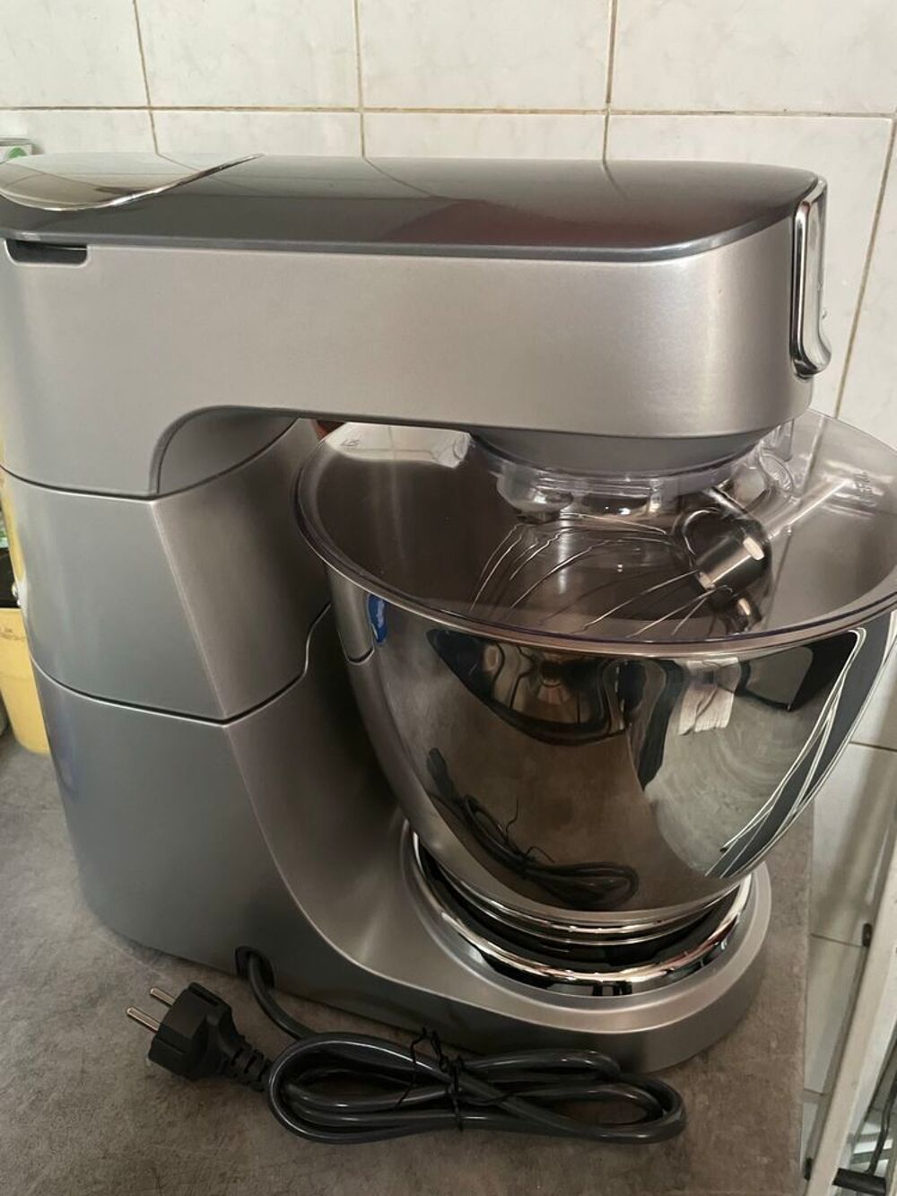 ROBOT P&agrave;"TISSIER Electroménager