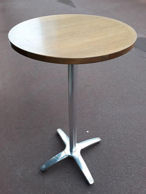 Table haute gueridon 39 Courbevoie (92)