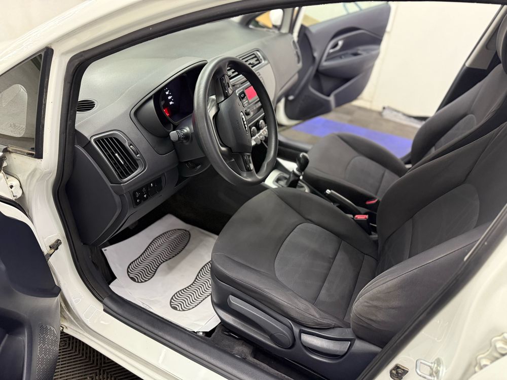 Rio 1.1 CRDi 75 Motion 2016 occasion 69120 Vaulx-en-Velin