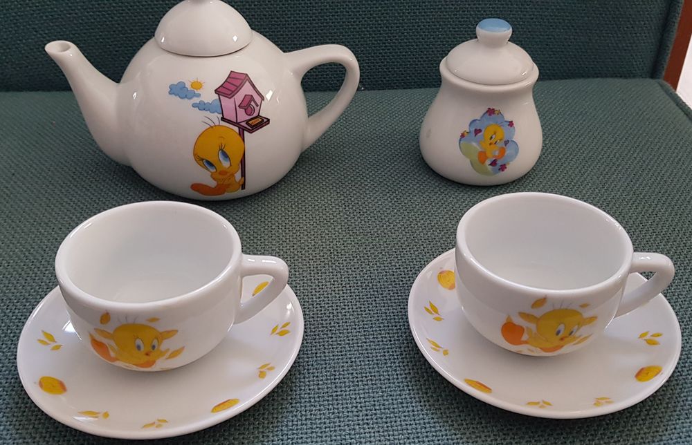 D&icirc;nette Titi en porcelaine 8 pi&egrave;ces Jeux / jouets