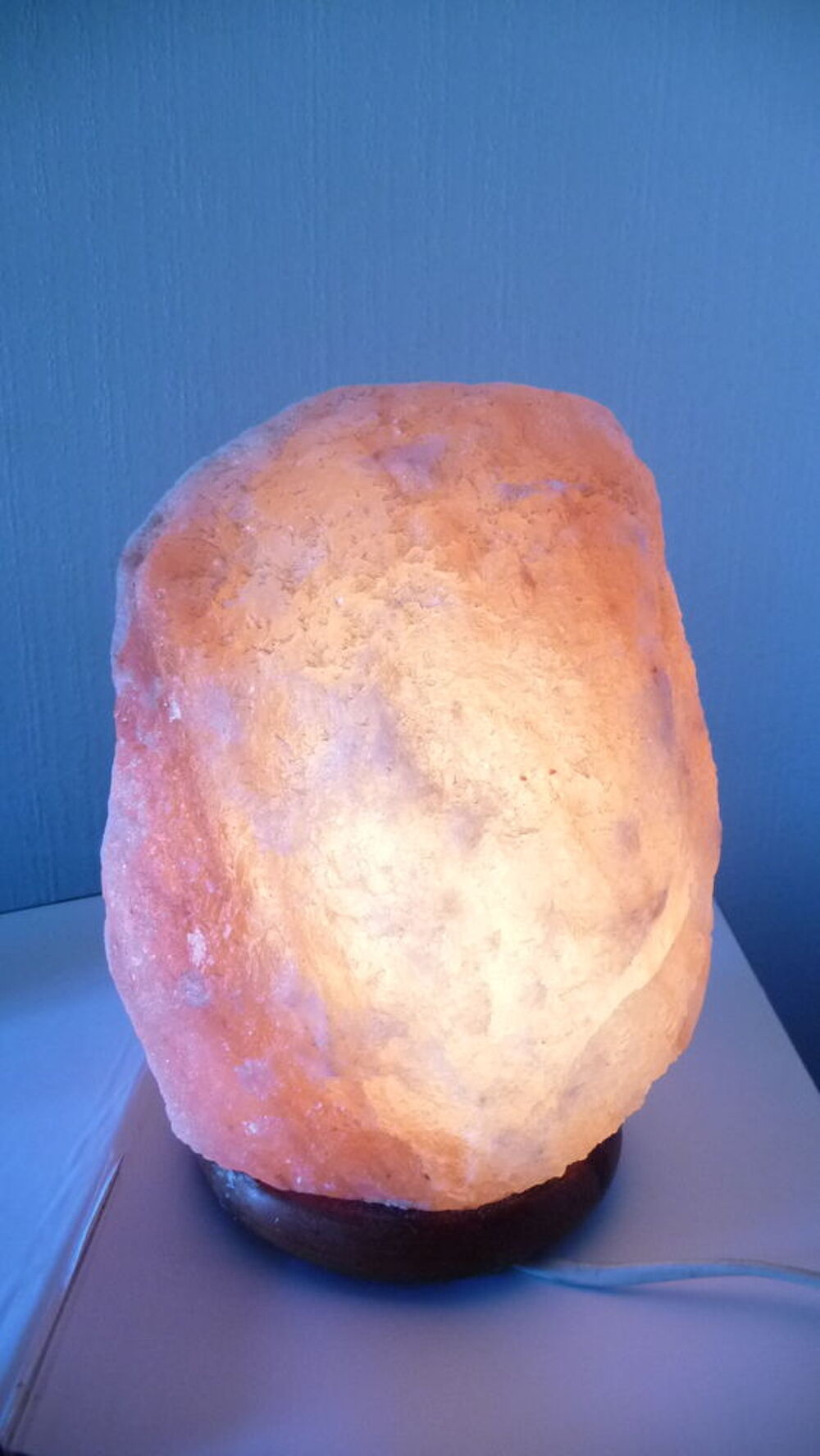 Lampe en cristal de sel de l'Himalaya Bijoux et montres