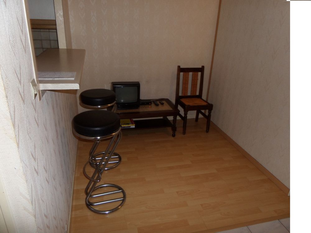 Vente Appartement STUDIO  28M² Centre ville PAU  2 Pas de Place Clémenceau Artix