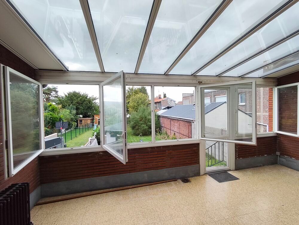 V&eacute;randa blanche compl&egrave;te Toiture refaite en 2022 16 m&sup2;
Décoration