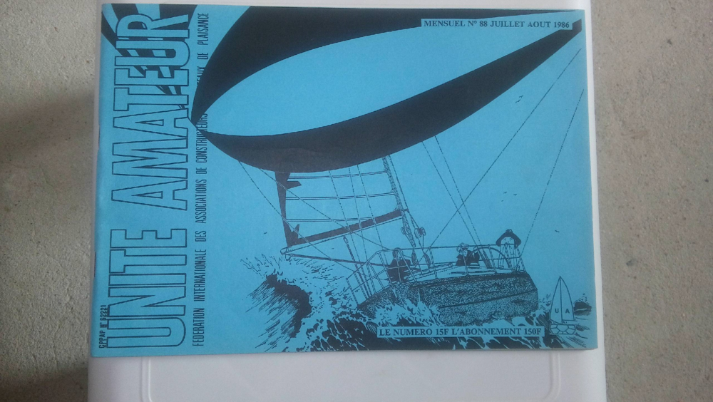 110 revues nautiques "UNITE AMATEUR" Livres et BD