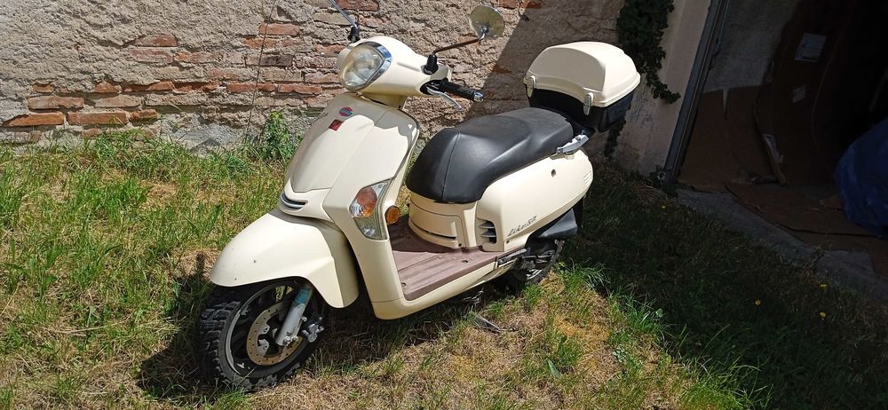 KYMCO 2011 occasion 68000 Colmar