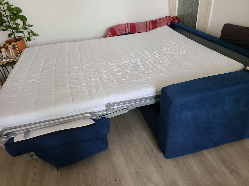 Canap&eacute; lit avec matelas convertible Meubles
