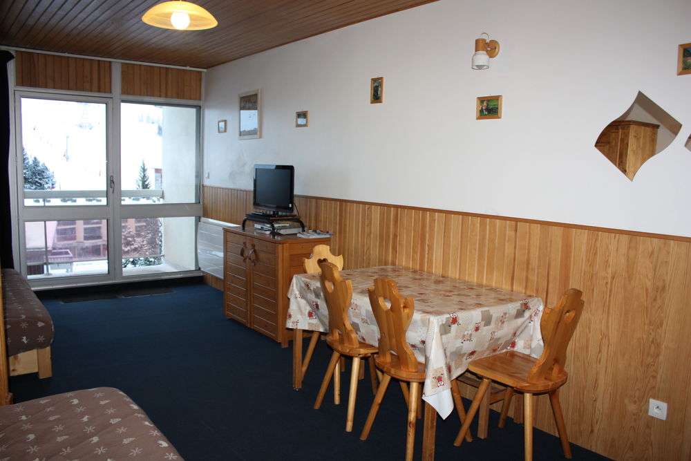   STUDIO 35 M² (2 à 6 pers.) Avec garage dans centre Station Vacances  / Offres de location 