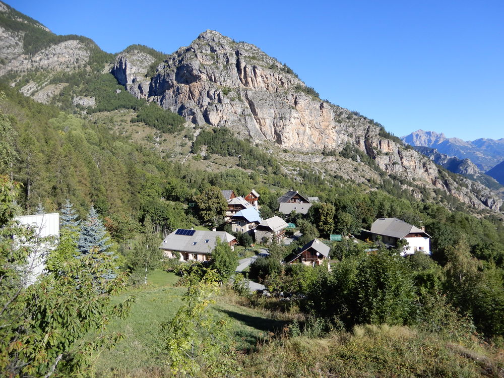   Gîte dans hameau d'altitude (1500m)  Vacances  / Offres de location 