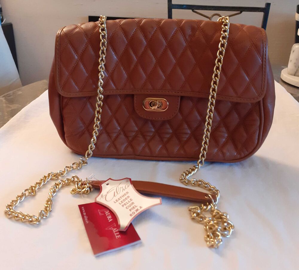 sac bandouli&egrave;re cha&icirc;ne en cuir matelass&eacute; LAURA VALLE Maroquinerie