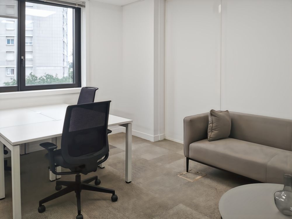   Espace de bureau privé pour 1 personne à Cachan, Avenue Aristide Briand Cachan