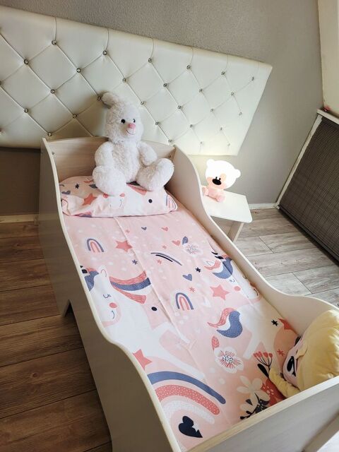 Lit enfant 70x140 cm avec chevet 125 Lorient (56)