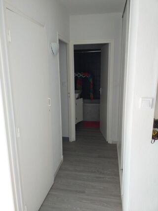  Appartement à louer 2 pièces 41 m²