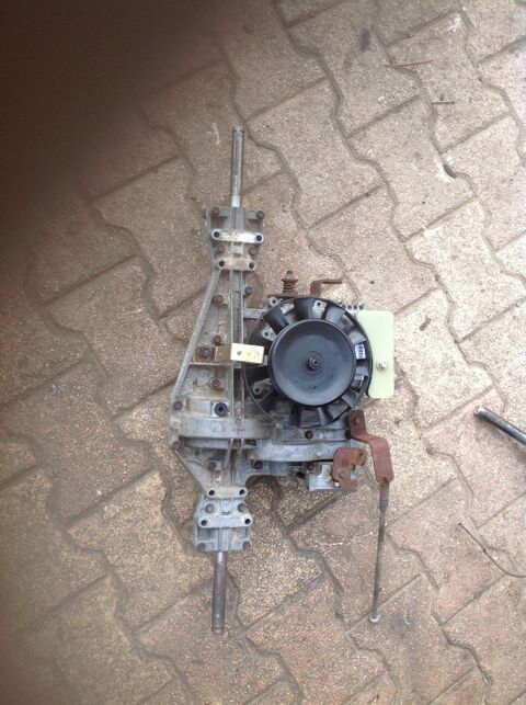 boite hydro tracteur, prix 300€ 300 Eaunes (31)