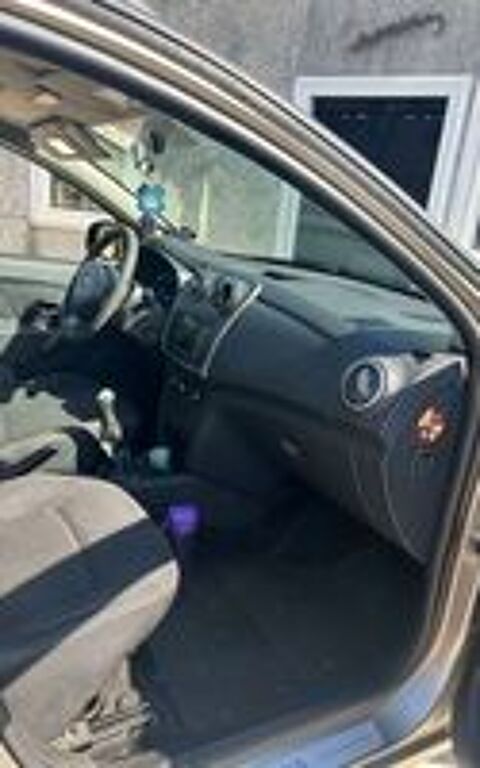 Logan 1.5 dCi 90 eco2 Laur&eacute;ate Euro 5 2014 occasion 72000 Le Mans
