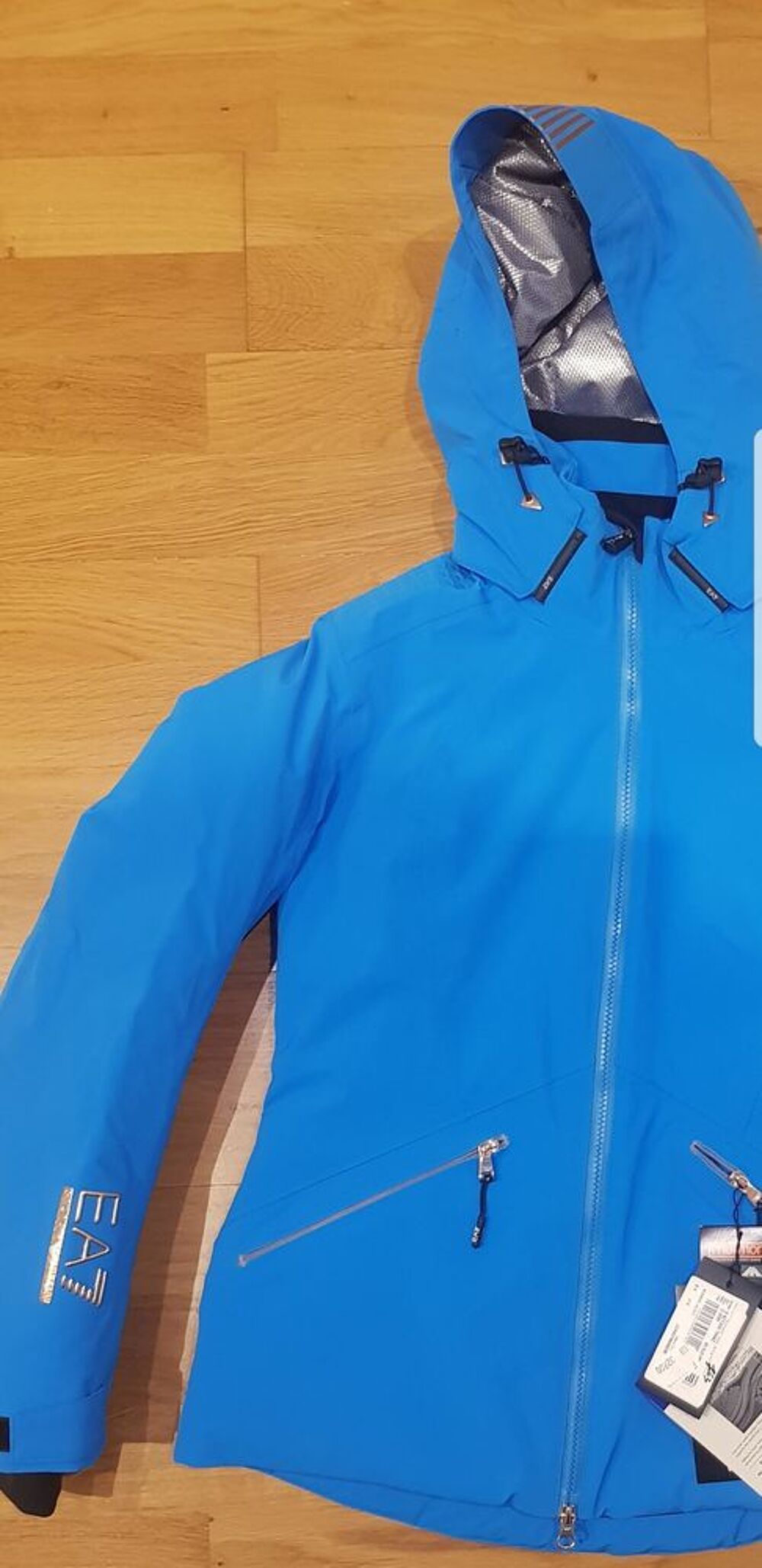  tenu de ski femme Armani de tr&egrave;s haute qualit&eacute; taille S Sports