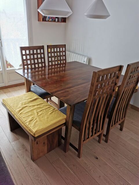 Ensemble table  manger et chaises  450 La Balme-de-Sillingy (74)