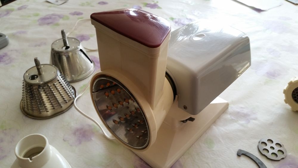 Robot Moulinex combin&eacute; multifonctions Electrom�nager