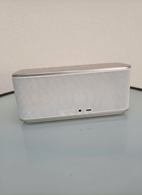 Enceinte Bluetooth Samsung Level Box SB330 ? Comme neuve, av 80 Nice (06)