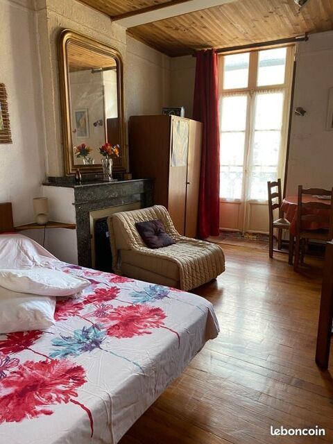   grande maison de ville/ G�tes/ immeuble + cour Maison - 11 pi�ce(s) - 260 m�