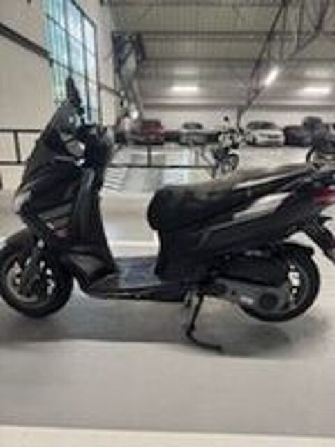 APRILIA 2023 occasion 17000 La Rochelle