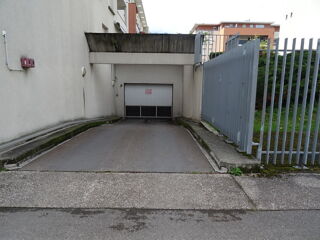  Parking / Garage � vendre 18 m�