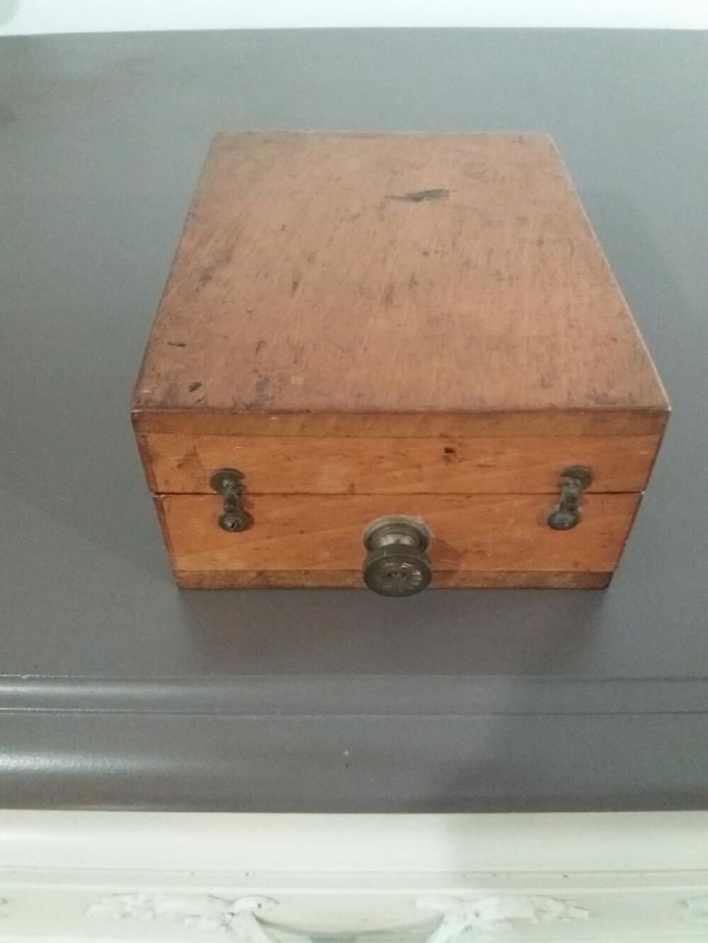 Milliamp&egrave;rem&egrave;tre de collection avec coffret 