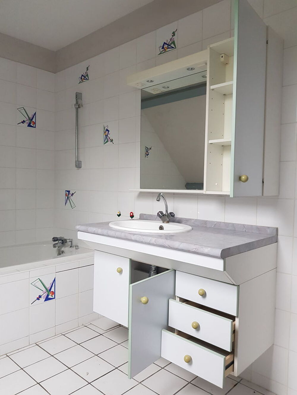Ensemble meubles salle de bains Meubles