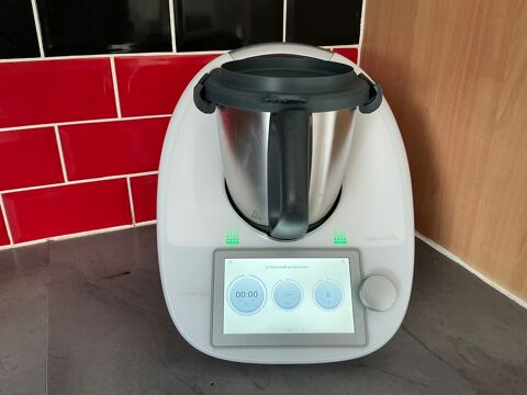 Thermomix. TM6. Trs bon tat 900 Saint-Viaud (44)