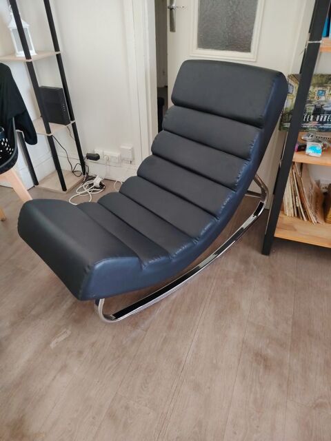 Fauteuil à bascule design La Celle-Saint-Cloud (78)