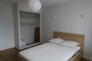  Appartement à louer 3 pièces 64 m²