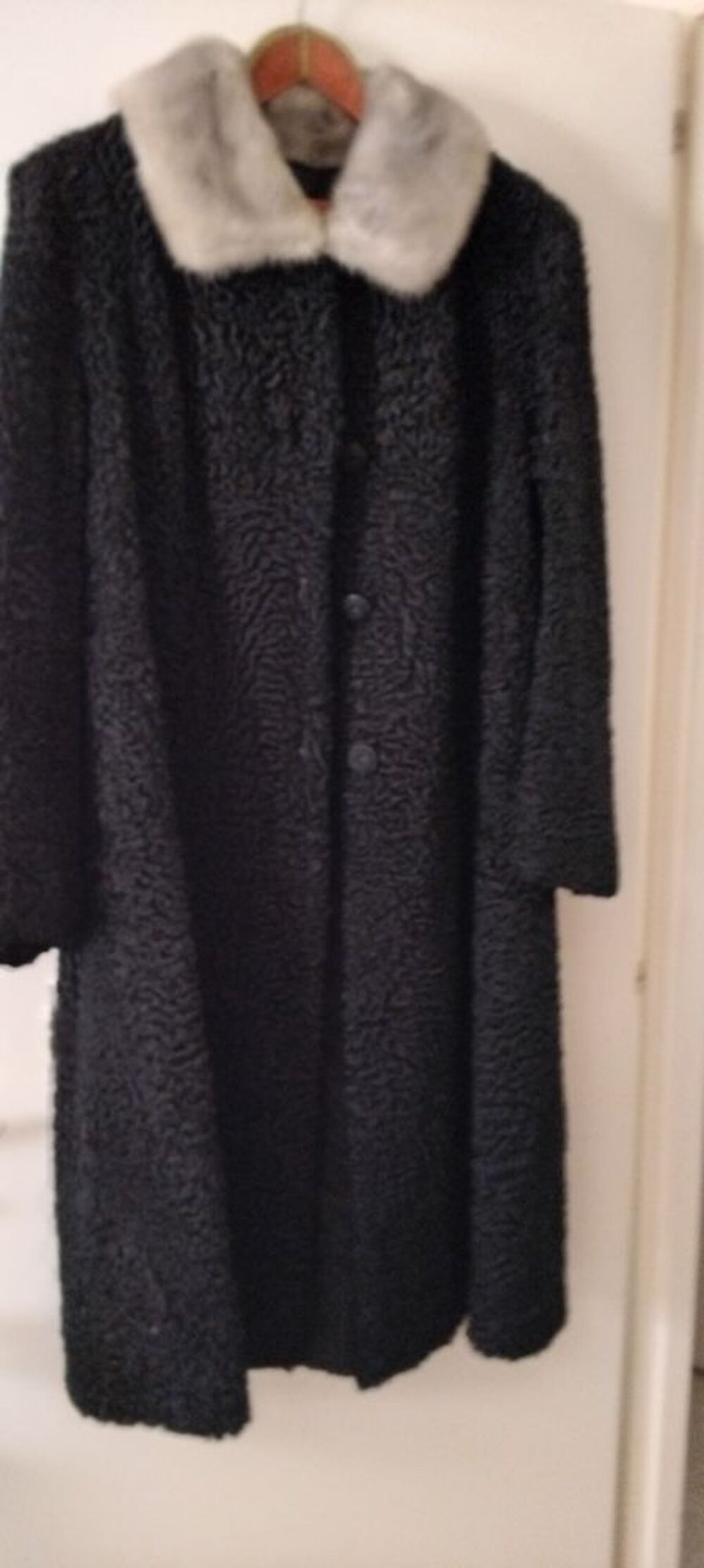 VENTE DE MANTEAUX Vêtements