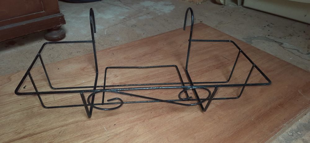 1 Support balconni&egrave;re suspendu Jardin
