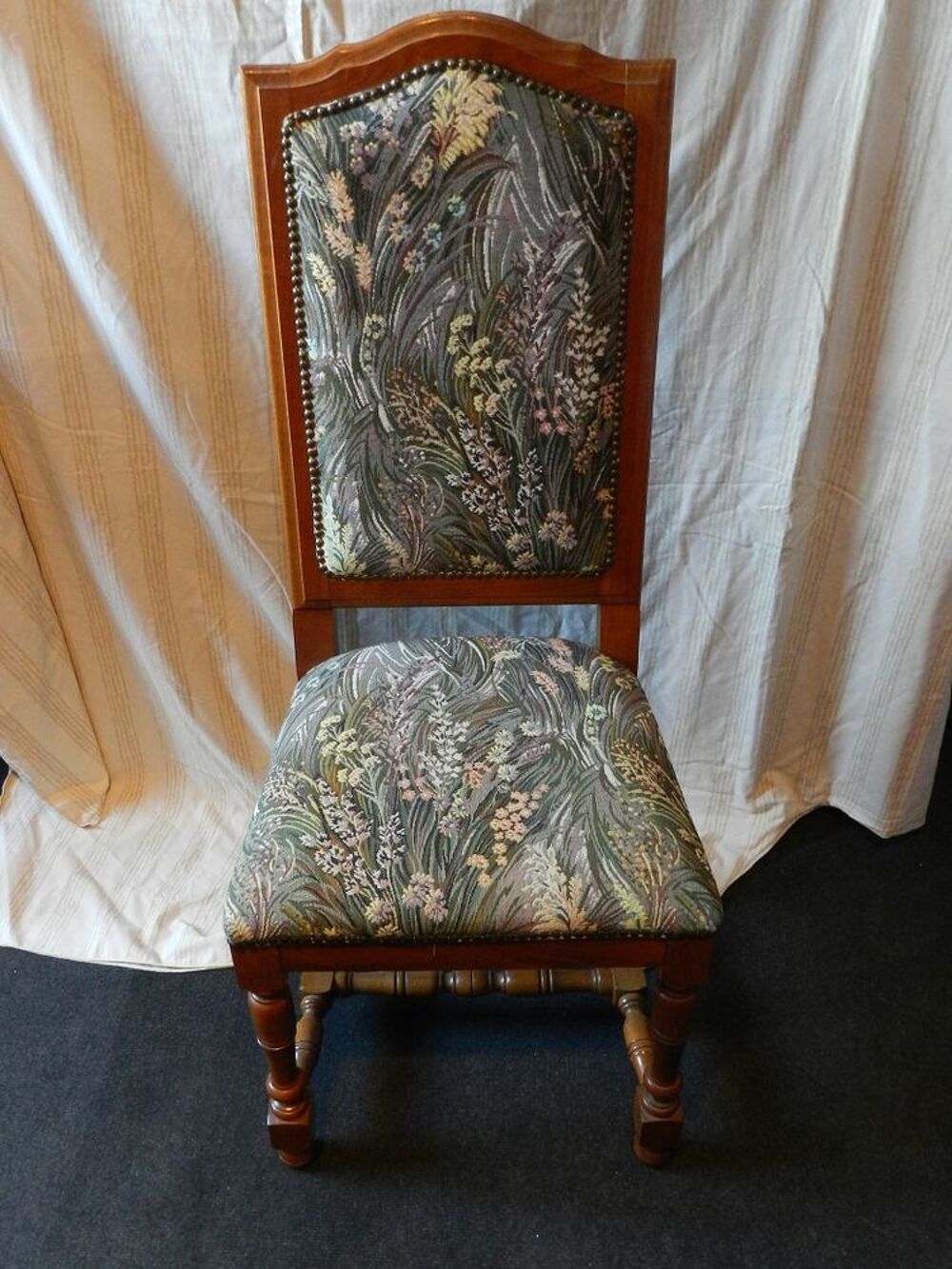 4 chaises Meubles