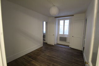  Appartement à louer 2 pièces 37 m²