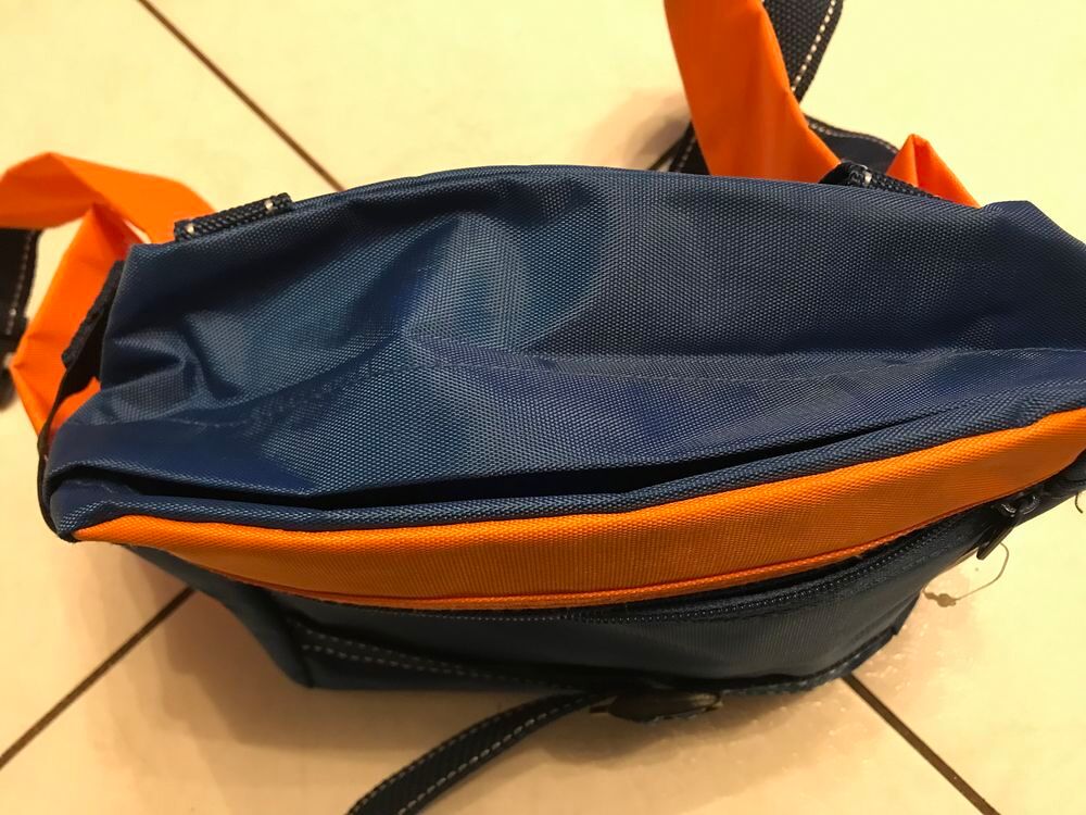 SAC A DOS /BANANE BLEU/ORANGE Maroquinerie