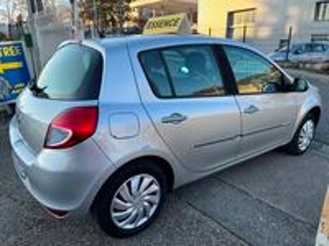 Clio III 1.2 16V 75 eco2 Expression Clim Euro 5 2011 occasion 42700 Firminy