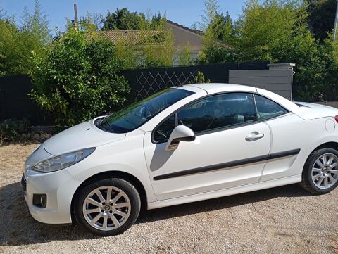 Peugeot 207 CC 1.6 VTi 120ch Sport Pack 2011 occasion La Seyne-sur-Mer 83500