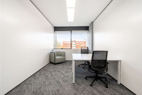 Acc&egrave;s tout compris aux [bureaux/espaces de coworking/salons d'affaires/etc.] &agrave; Argenteuil, Quai de Bezons 205 95100 Argenteuil