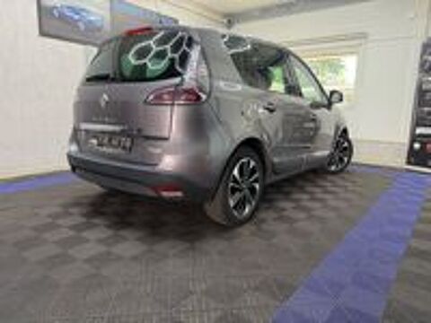 Sc&eacute;nic III Scenic dCi 110 FAP eco2 Bose Edition EDC 2015 occasion 69120 Vaulx-en-Velin