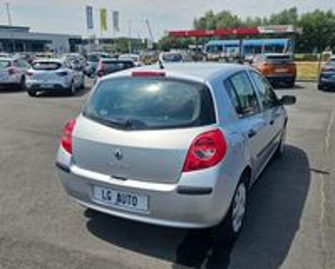 Clio III 70 2012 occasion 77515 Faremoutiers