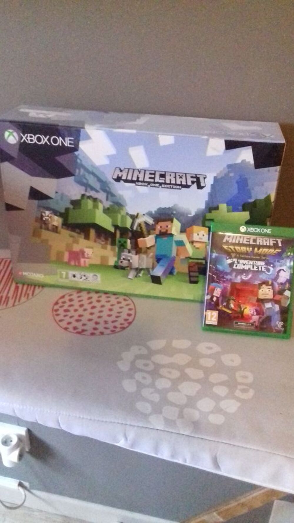 X BOX One &eacute;dition minecraft Consoles et jeux vid�os