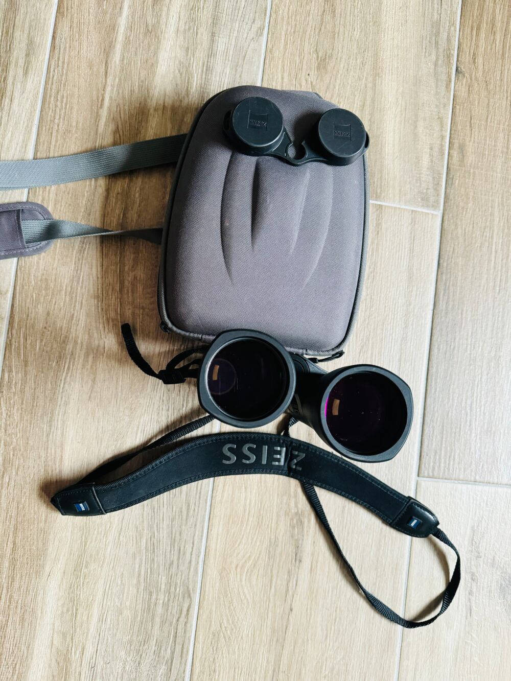 Jumelles Zeiss Victory RF 10x54 Sports