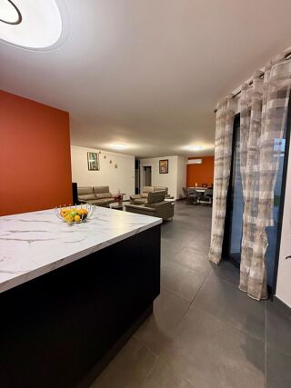  Maison  vendre 5 pices 123 m