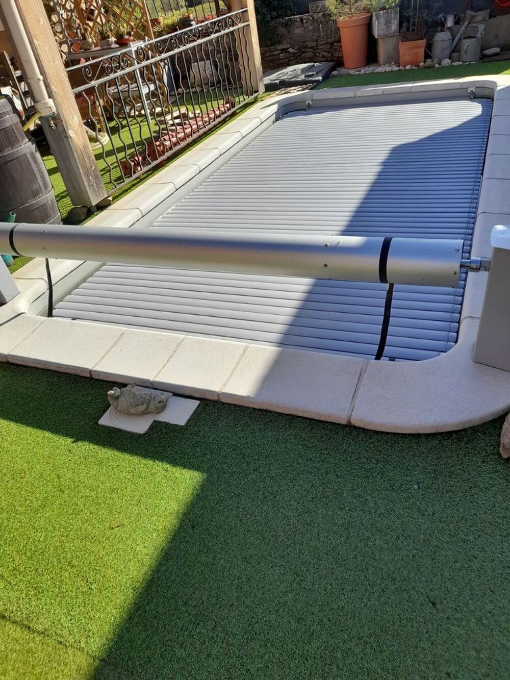 Volet de s&eacute;curit&eacute; pour piscine Jardin