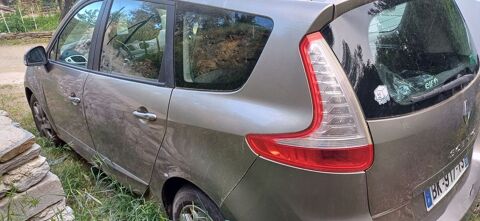 Renault Grand Sc&eacute;nic III dCi 110 FAP eco2 15th Euro 5 7 pl 2011 2011 occasion Sum&egrave;ne 30440