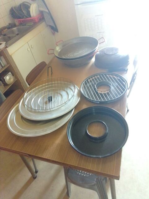 diff�rentes 
grandes po�les. 40 Saint-Alban-d'Ay (07)