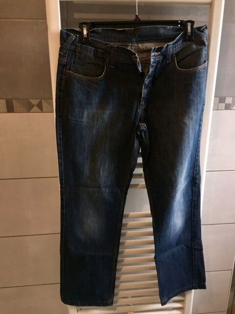 Jeans Jules taille 44 en tbe à 8 euros 8 Lauraët (32)