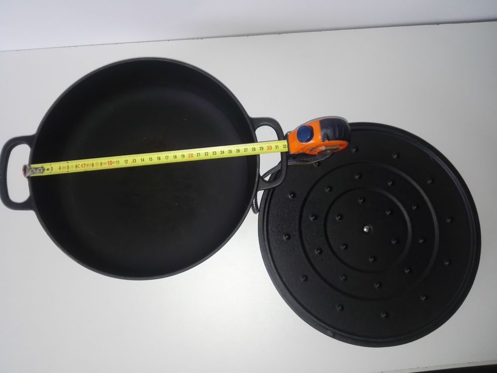 Cocotte Marmite en fonte noire de Royal van Kempten &amp; Bergee Electromnager