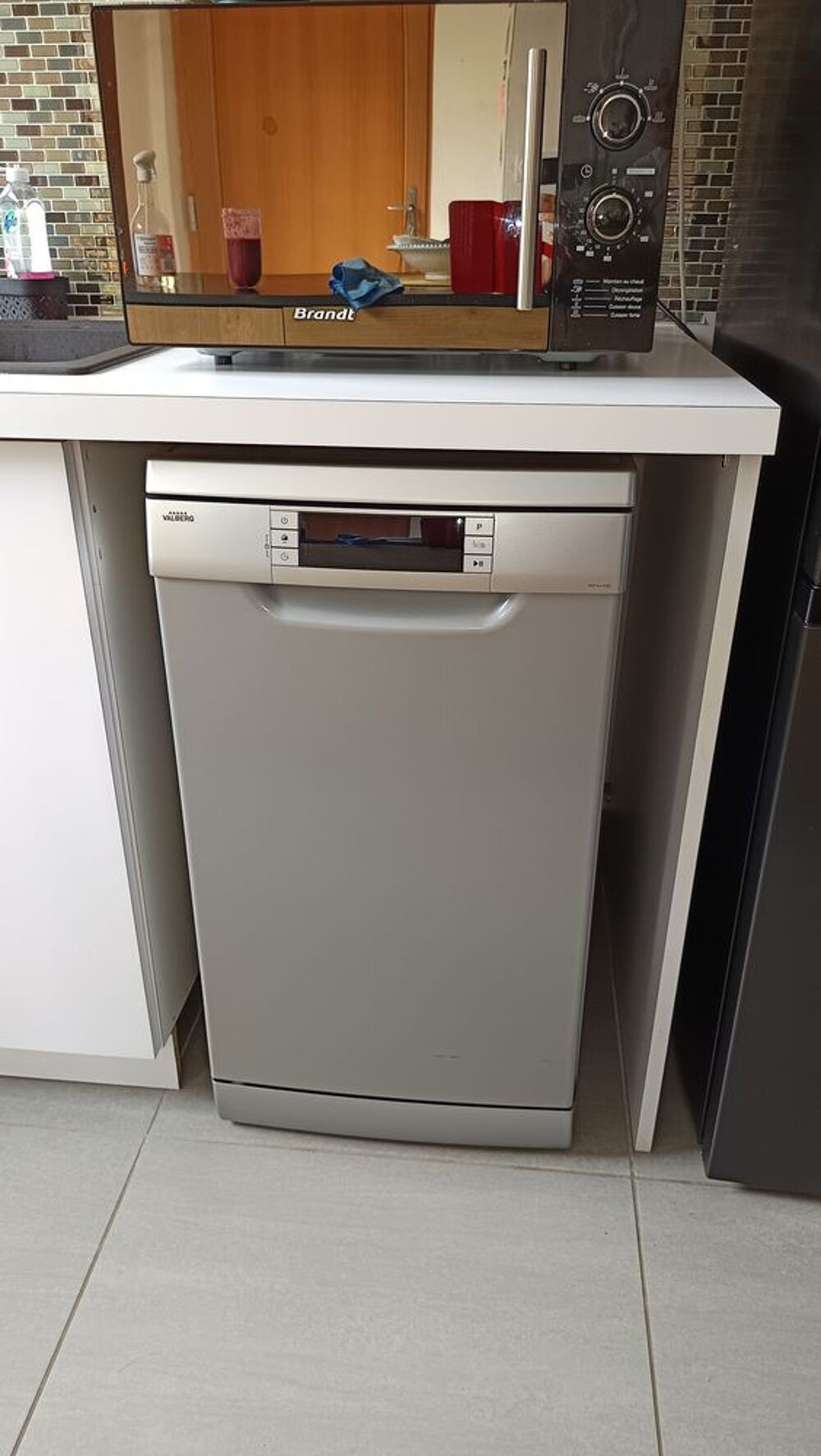 Lave-vaisselle Valberg 45 cm ? Tr&egrave;s bon &eacute;tat
Electroménager