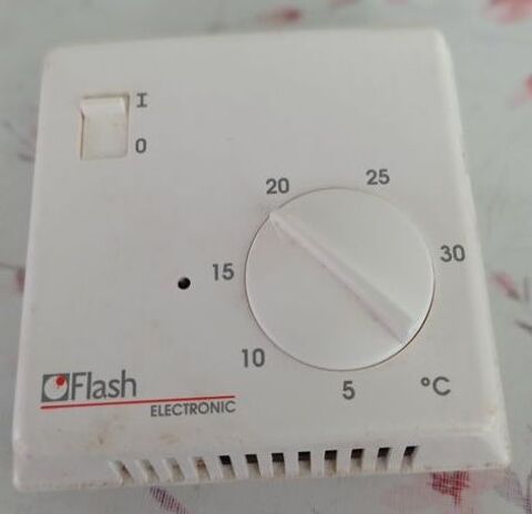 Thermostat Flash Electronic d'ambiance 70 Beauchamp (95)